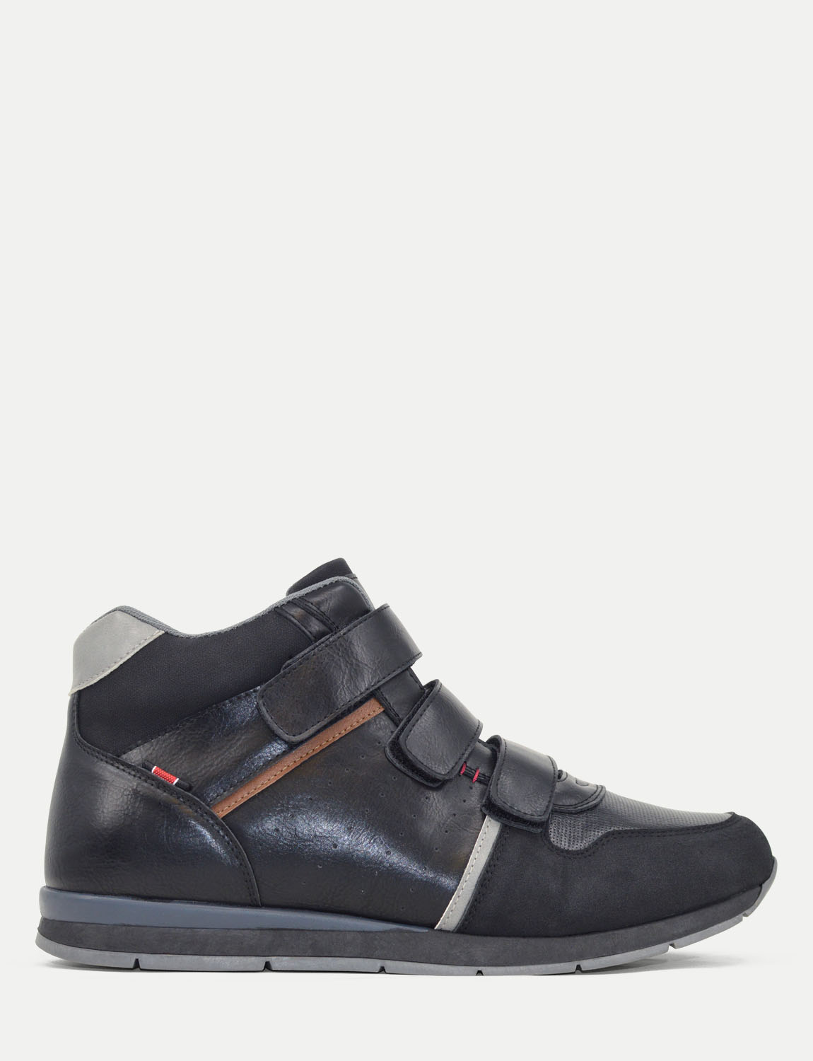 『CHRO 3BTTN 2SNAP BLACK』 Chaco Women's ZX/2 Black Sandal – Orleans Shoe Co.